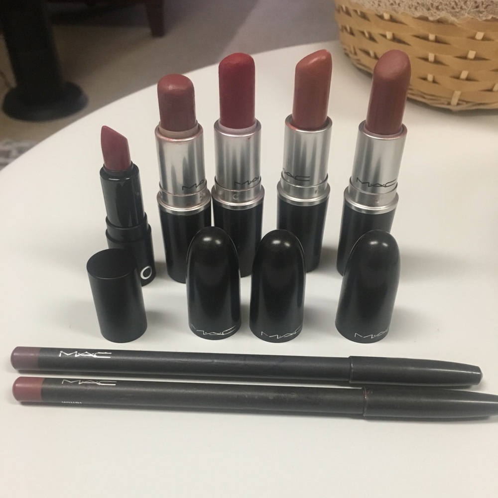 Mac lipsticks plus lipliner bundle plus free Sepho